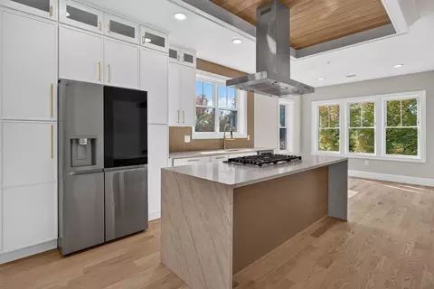 737 Somerville Ave #B, Somerville, MA 02143