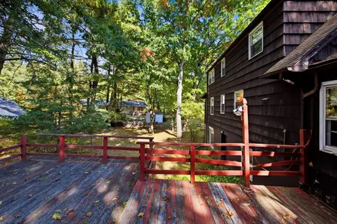 Exterior - 58 Pine Hill Rd, Springfield, MA 01118 photo 3 of 10