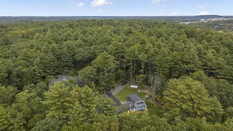 View/Area - 109 Glen St, Rowley, MA 01969 photo 1 of 2
