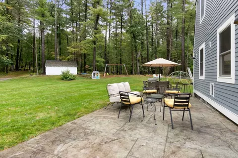 Exterior - 109 Glen St, Rowley, MA 01969 photo 3 of 6