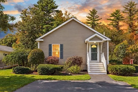 21 Hemlock Dr #21, East Bridgewater, MA 02333