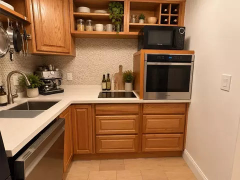 Kitchen - 15 Ferry St #17, Everett, MA 02149 photo 3 of 3