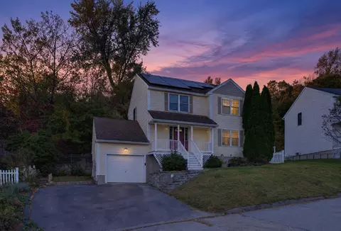 Exterior - 3 Gates Cir # -A, Worcester, MA 01603 photo 3 of 6