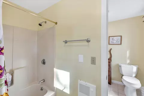 Bath - 98 Shellback Way #98, Mashpee, MA 02649 photo 4 of 6