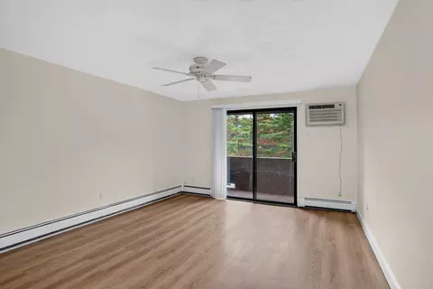 Living - 9 Davis Rd #C8, Acton, MA 01720 photo 1 of 2