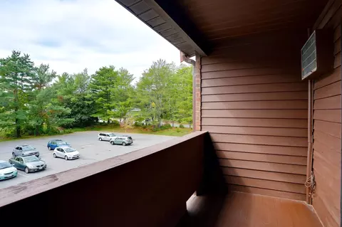 Exterior - 9 Davis Rd #C8, Acton, MA 01720 photo 1 of 3