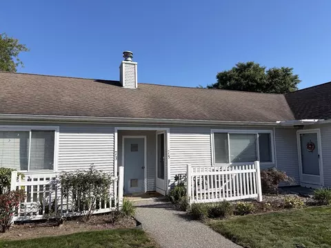 Exterior - 75 Outer Dr #75, Chicopee, MA 01022 photo 2 of 9