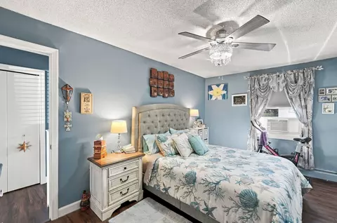Bedroom - 75 Outer Dr #75, Chicopee, MA 01022 photo 2 of 2