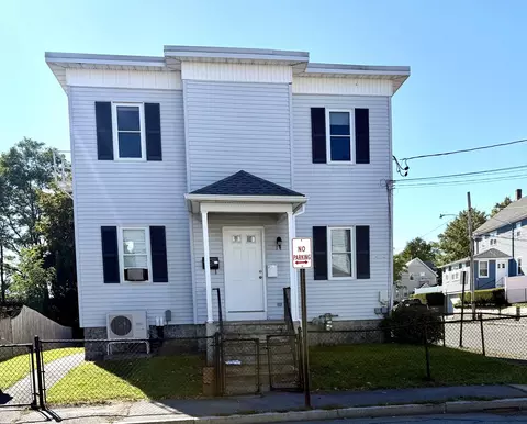 14 Church St, Taunton, MA 02780