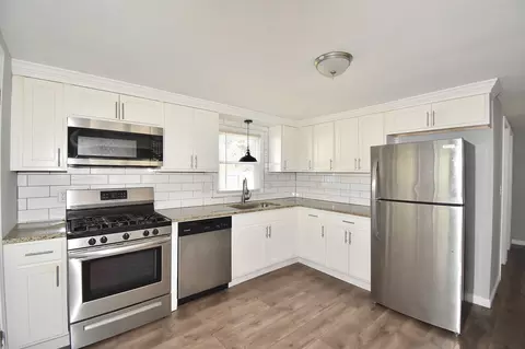 Kitchen - 66 Curve St, Springfield, MA 01104 photo 1 of 2