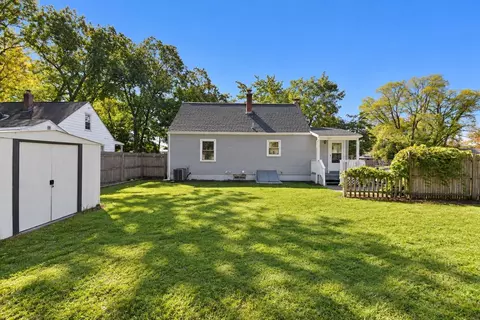 Exterior - 66 Curve St, Springfield, MA 01104 photo 5 of 6