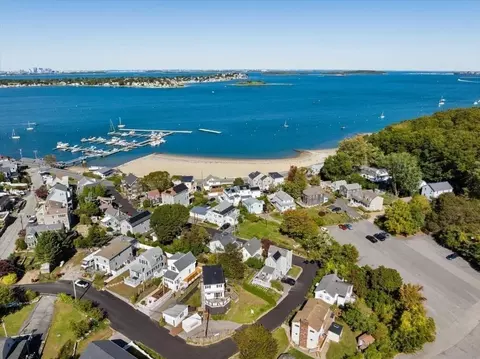 41 Massasoit Rd, Weymouth, MA 02191