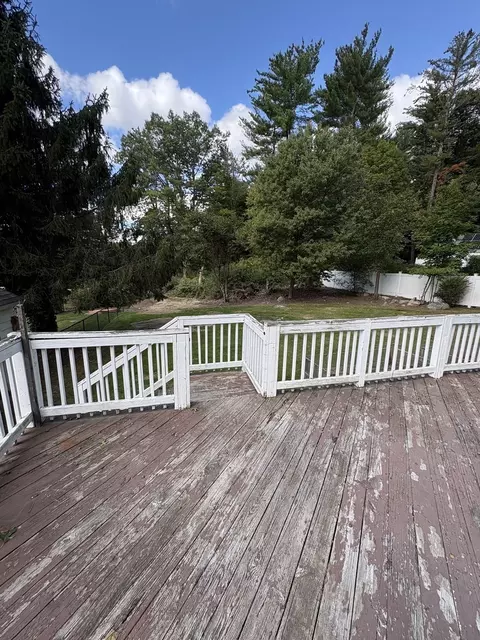 Exterior - 18 Pope Rd, Acton, MA 01720 photo 3 of 10