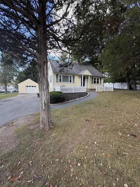 Exterior - 18 Pope Rd, Acton, MA 01720 photo 2 of 10