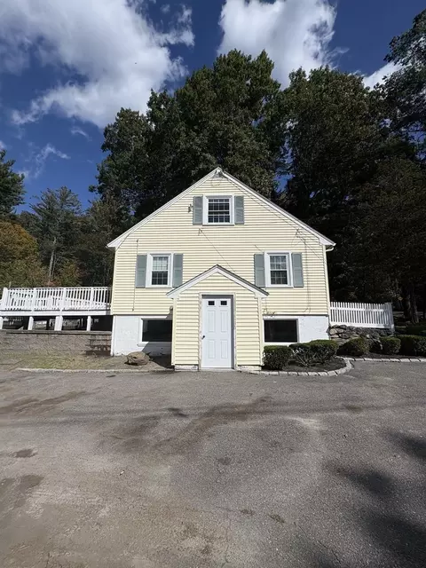 Exterior - 18 Pope Rd, Acton, MA 01720 photo 6 of 10