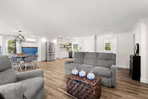 Living - 12 Nelson Ave, Georgetown, MA 01833 photo 2 of 5