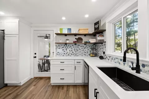 Kitchen - 12 Nelson Ave, Georgetown, MA 01833 photo 6 of 6