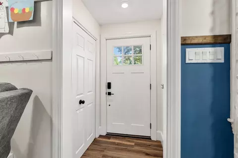 Entry Way - 12 Nelson Ave, Georgetown, MA 01833 photo 1 of 2