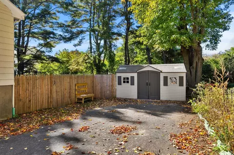 Exterior - 12 Nelson Ave, Georgetown, MA 01833 photo 4 of 10