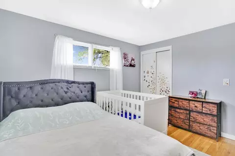 Bedroom - 94 Cora Ave, Chicopee, MA 01013 photo 6 of 8