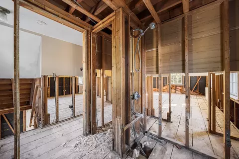 Bath - 11 Arnold Rd, Hingham, MA 02043 photo 2 of 2