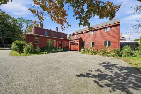 Exterior - 217 Locust St, Danvers, MA 01923 photo 4 of 9
