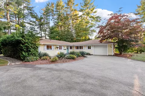 26 Samuel Rd, Chelmsford, MA 01824