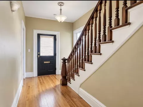Entry Way - 67 Thompson St, Springfield, MA 01109 photo 1 of 1