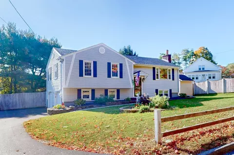 36 Clover Hill St, Marlborough, MA 01752