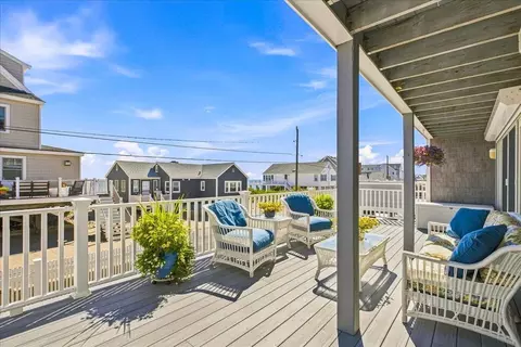 Exterior - 148 Central Ave, Marshfield, MA 02050 photo 5 of 6