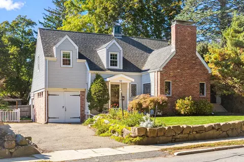 94 Grove St, Medford, MA 02155