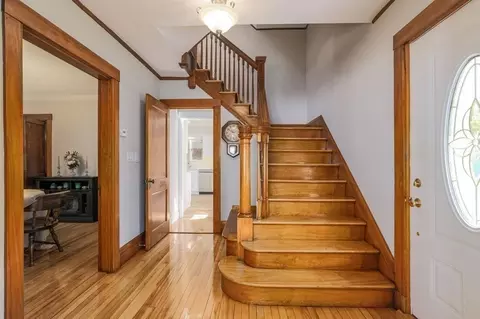 Entry Way - 15 Davidson Rd, Worcester, MA 01605 photo 3 of 4