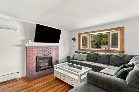 Living - 18 Forest St, Wakefield, MA 01880 photo 1 of 1