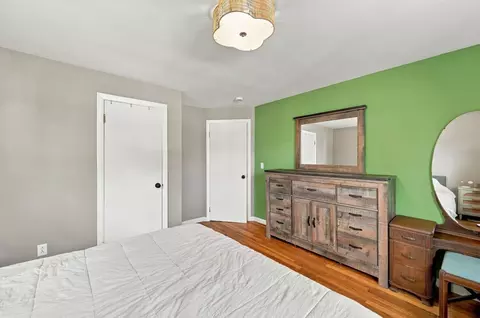 Bedroom - 18 Forest St, Wakefield, MA 01880 photo 5 of 7