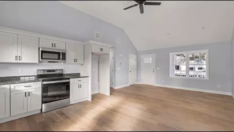 Living - 51 Maple Springs Rd, Wareham, MA 02571 photo 1 of 2