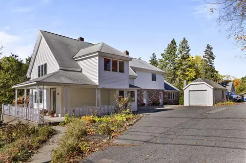 12 Wood St, Hopkinton, MA 01748