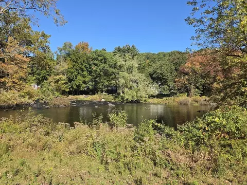 View/Area - 219 Main St #1, Maynard, MA 01754 photo 2 of 2