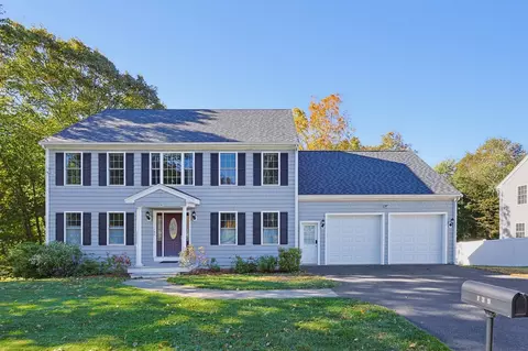 139 Randolph St, Weymouth, MA 02190