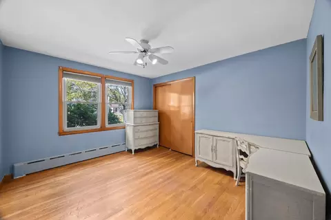Bedroom - 26 Crowningshield Rd, Worcester, MA 01604 photo 1 of 5