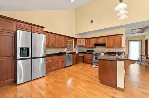 Kitchen - 1379 Williams St, Dighton, MA 02715 photo 4 of 5