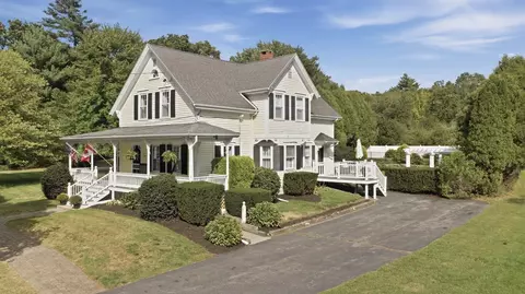 Exterior - 1379 Williams St, Dighton, MA 02715 photo 2 of 11