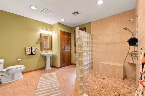 Bath - 1379 Williams St, Dighton, MA 02715 photo 2 of 2