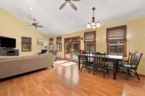Dining - 1379 Williams St, Dighton, MA 02715 photo 4 of 5