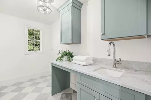 Other - 39 Macarthur Rd, Wellesley, MA 02482 photo 4 of 6