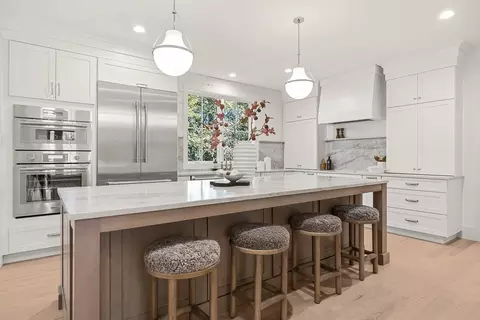 Kitchen - 39 Macarthur Rd, Wellesley, MA 02482 photo 1 of 2