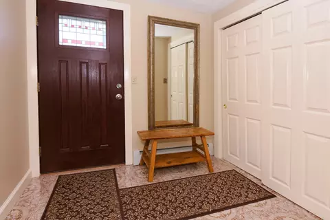 Entry Way - 14 Broad St, Danvers, MA 01923 photo 1 of 1