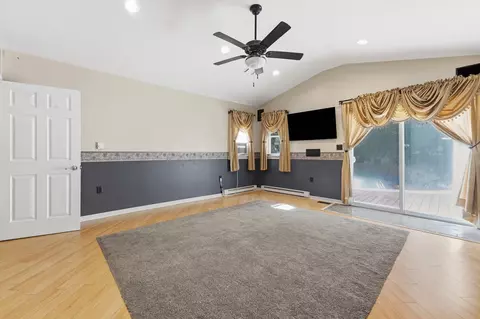 Living - 66 Barrison St, Springfield, MA 01109 photo 2 of 6