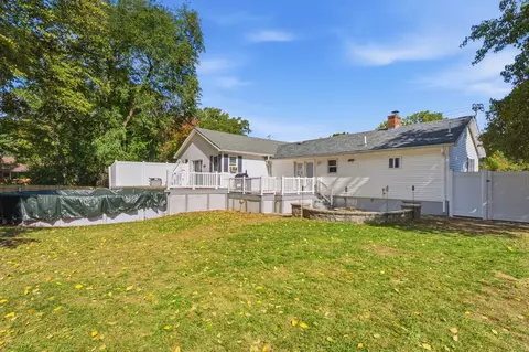 Exterior - 66 Barrison St, Springfield, MA 01109 photo 7 of 8