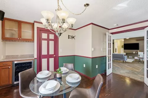 Dining - 66 Barrison St, Springfield, MA 01109 photo 1 of 2