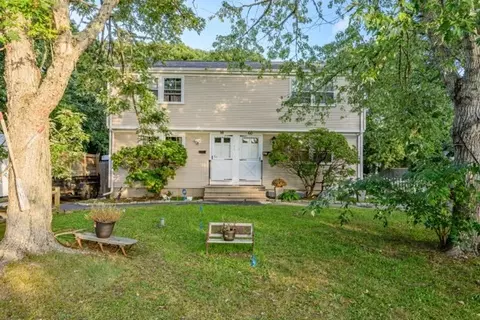 58-60 Lewis Rd, Yarmouth, MA 02673